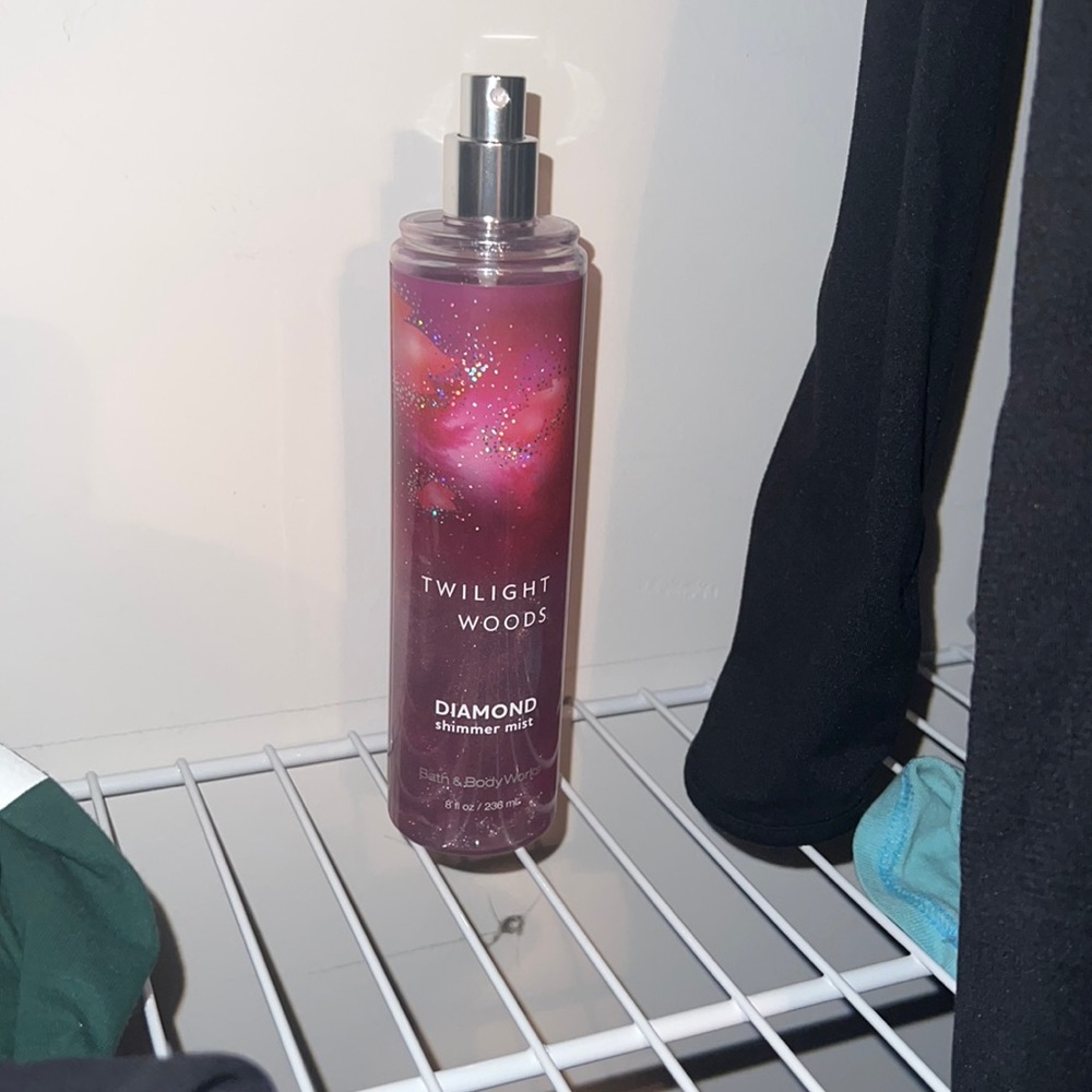 Bath and body works-Twilight woods body sent